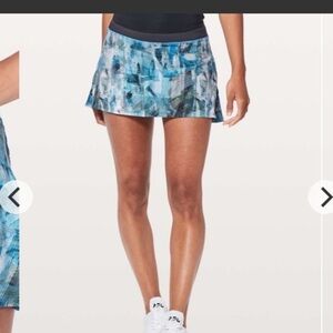 Lululemon Play of The Pleats skirt Sun Daze Multi Blue Color.